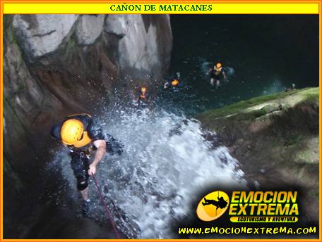 CAÑON DE MATACANES TE ESPERAN 2 RAPELES EN CASCADAS, MULTIPLES SALTOS AL AGUA, TOBOGANES NATURALES Y HASTA RIOS SUBTERRANEOS QUE TENDRAS QUE CRUZAR, VIVE ESTA AVENTURA.